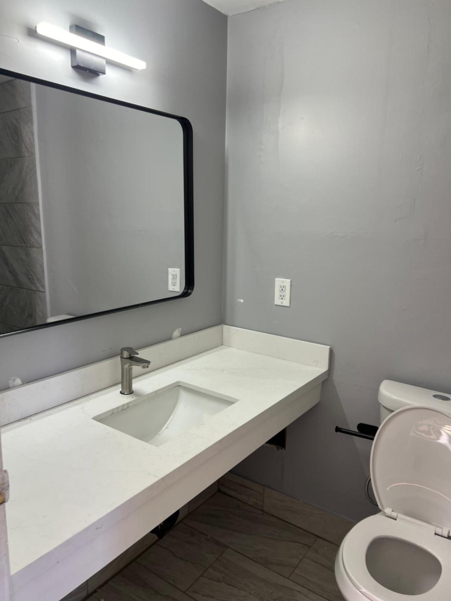 Nest Inn Watertown Ngoại thất bức ảnh