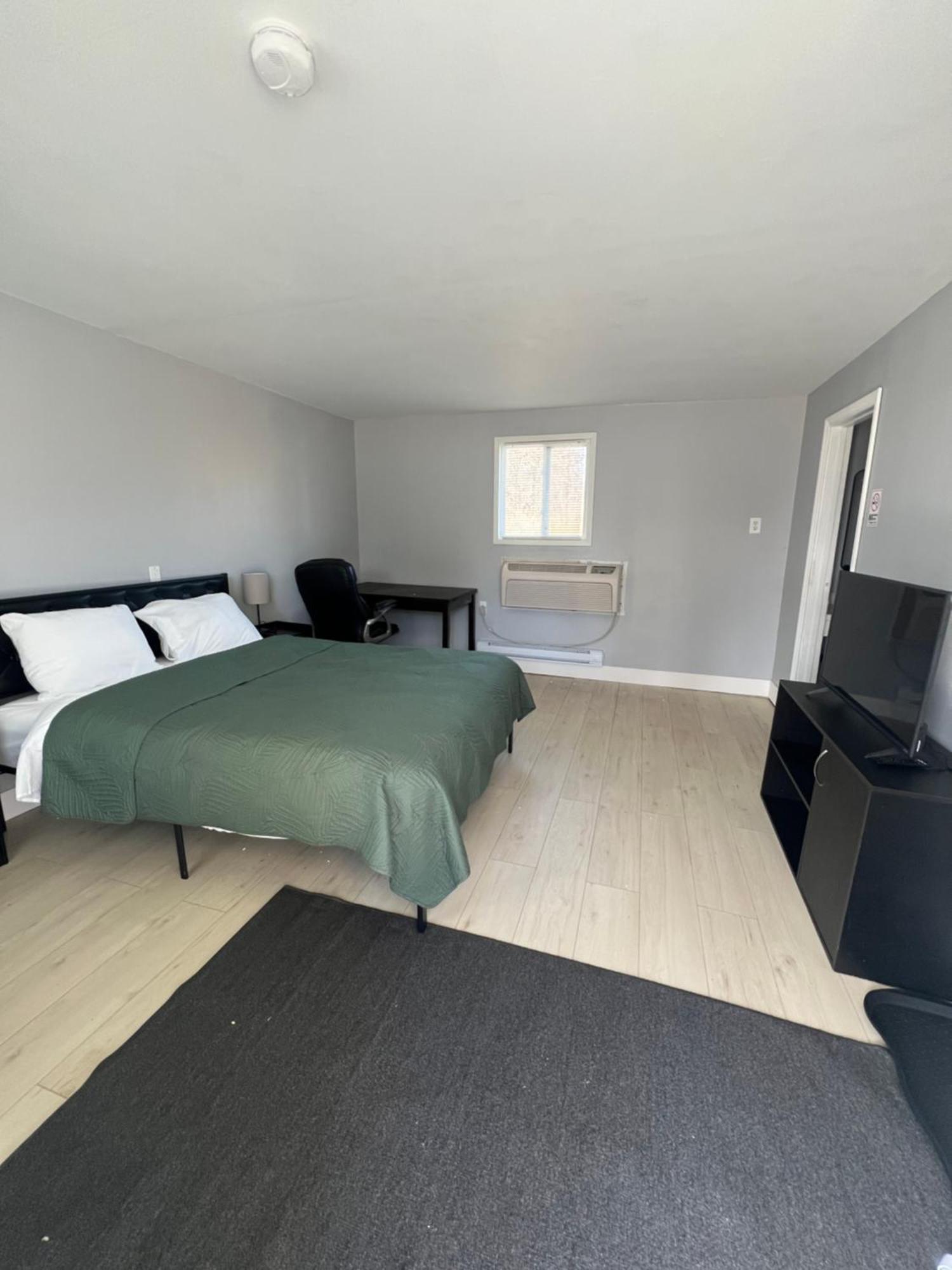 Nest Inn Watertown Ngoại thất bức ảnh
